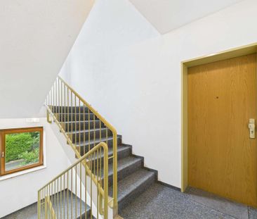 Modernisierte & ruhige 1-Raum-Wohnung mit Balkon in Lengenfeld - Photo 4