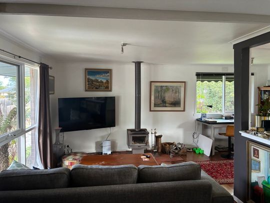Frankston North - Photo 1
