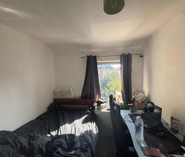 4 bedroom house to rent - Photo 6