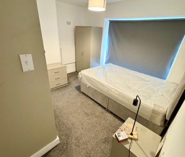 4 bedroom house share to rent - Photo 5