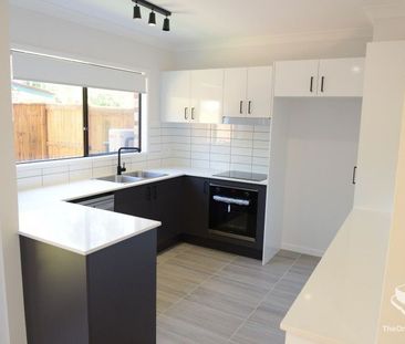 3 Bedroom Townhouse $500/week - Photo 4