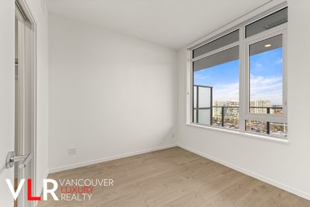 Condo in Richmond, BC - Photo 5