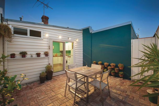 43 Mountain Street, South Melbourne. - Photo 1