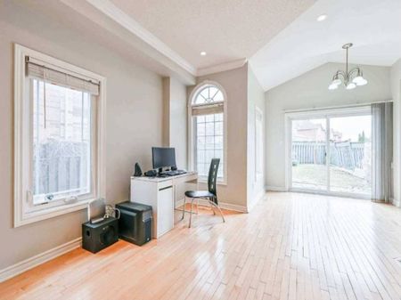 For Lease - 79 Greensboro Drive, Markham, Ontario - Photo 4