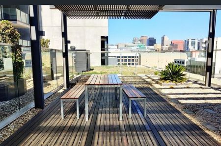 Stylish City Apartment in Adelaide’s East End - Photo 5