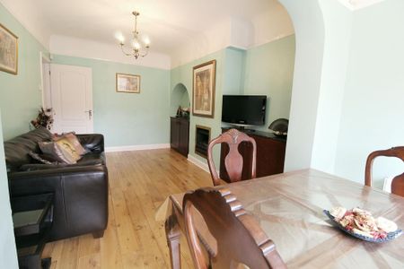 3 bedroom terraced house to rent - Photo 4