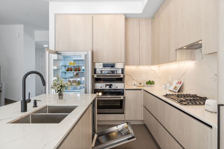 For Lease - 100 Coveside Drive Unit# 103, Mississauga, Ontario - Photo 3