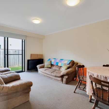 Modern Townhouse in Newhaven! - Photo 3