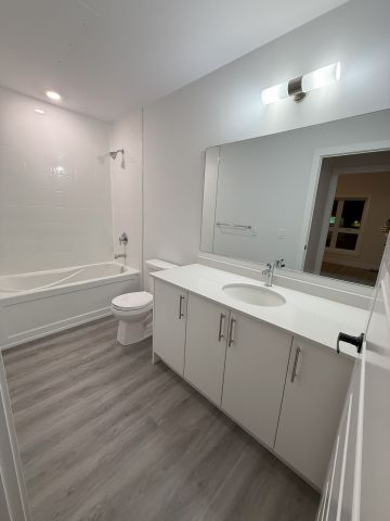 For Lease - 1000 Lackner Place Unit# 201, Kitchener, Ontario - Photo 5