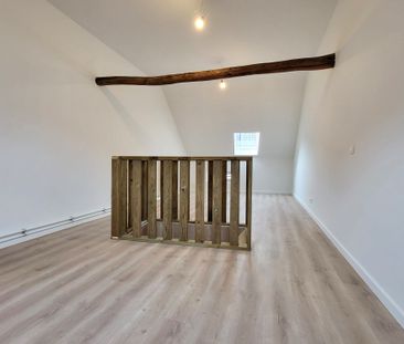 Deze volledig gerenoveerde woning (2025) biedt modern wooncomfort o... - Photo 6