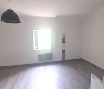 Location Appartement 1 pièce 27m² AIX EN PROVENCE 13100 - Photo 1