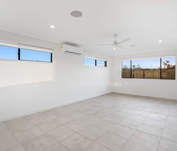 8 Sunset Cct, Flagstone, Qld 4280 - Photo 3