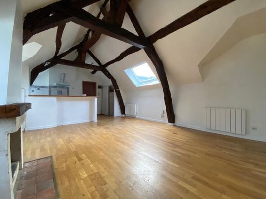 Location Appartement 2 pièces 37m² ORLEANS 45000 - Photo 1