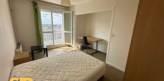 Location Appartement 1 pièce 74m² RENNES 35000 - Photo 2