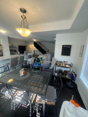 For Lease - 20 Mappin Way, Whitby, Ontario - Photo 1