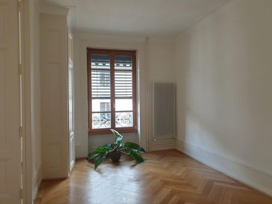 Bel appartement de 4 pièces au 3ème étage, - Photo 1