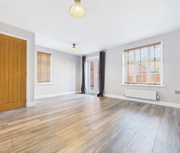 Prestwick Road, Kingsway - Photo 1