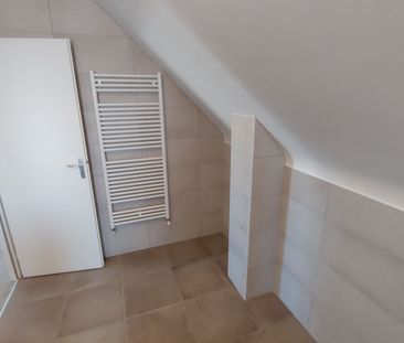 Location Maison 4 pièces 94m² - Photo 5