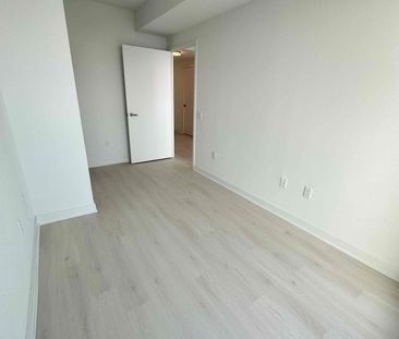 For Lease - 3900 Confederation Parkway Unit# 5005, Mississauga, Ont... - Photo 5