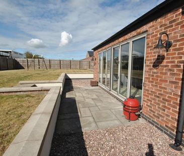 3 bedroom barn conversion to rent - Photo 2