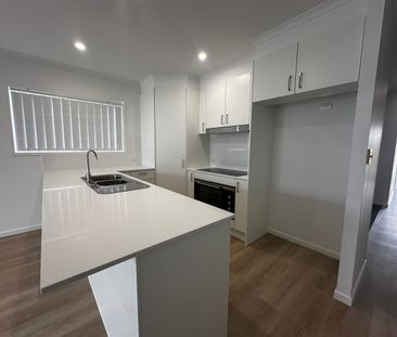 35 Pinnacles street, Yarrabilba, Qld 4207 - Photo 5