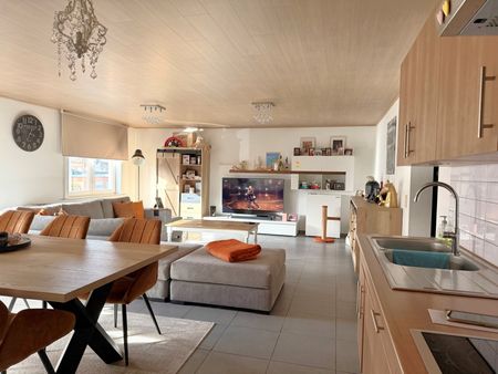 Appartement met 2 slaapkamers. - Photo 4