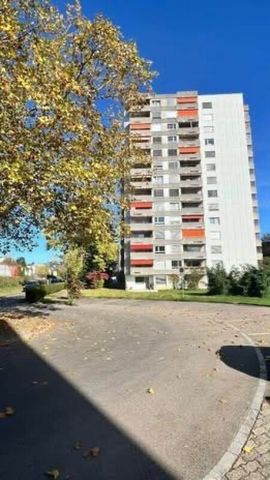 One and a half room apartment Charming old building - Photo 4