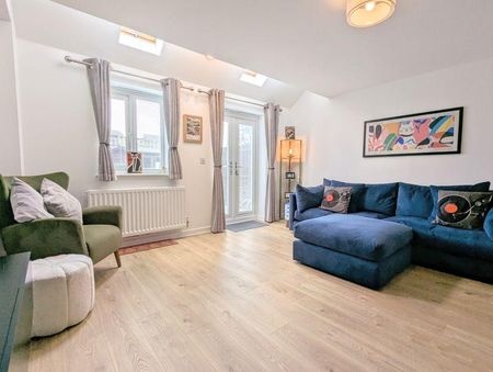 2 bedroom detached house to rent - Photo 4