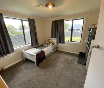 6 Doon Street, Mosgiel - Photo 3