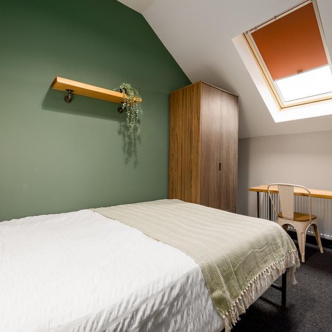 1 bedroom in a house share to rent - Photo 1