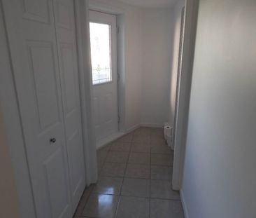 Logement 4 1/2 demi sous sol triplex - Photo 4