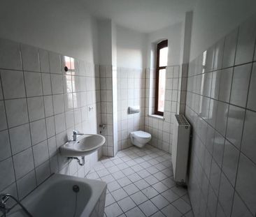 ➡️Zentrale 4-Zimmer-Wohnung Bad! ➡️ JOBCENTER MÖGLICH !!! - Photo 1