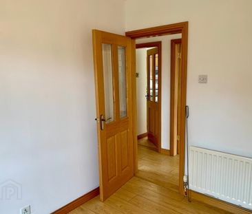 18 Carolhill Road, Glengormley, BT36 7AF - Photo 3