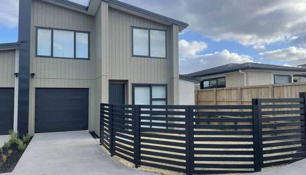 Rototuna 4 Bedrooms and 2 level Home - Photo 1