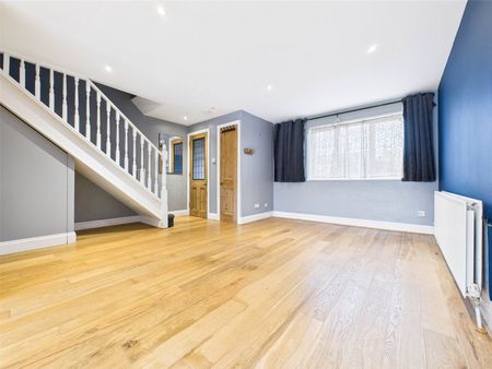 Briar Close, Hampton, Middlesex, TW12 - Photo 5