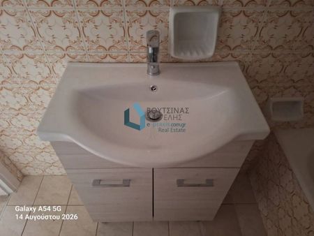 Studio/Γκαρσονιέρα για ενοικίαση Τριών Ναυάρχων - Άγιος Ανδρέας (Πάτρα) - Φωτογραφία 2