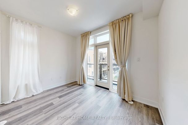 For Lease - 9 Phelps Lane Unit# TH7, Richmond Hill, Ontario - Photo 1