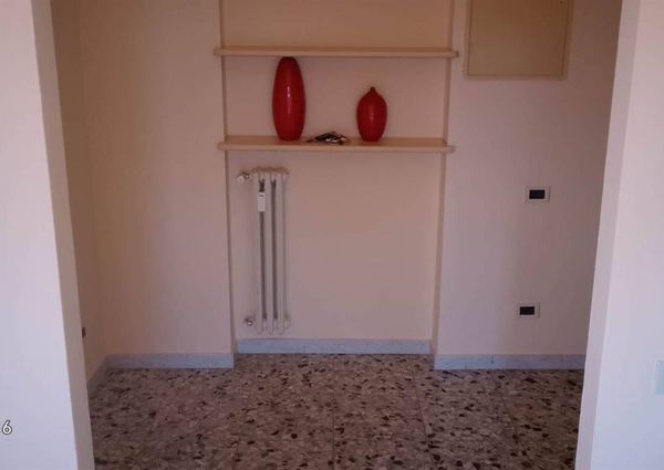 Quadrilocale via 24 Maggio, Porta a Lucca, Pisa