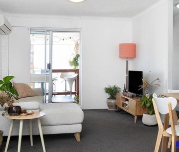 Renovated Modern Coastal Living Moments from Merewether Beach - Photo 1