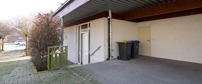 Außergewöhnlicher Architektenbungalow für Gartenliebhaber zur Miete - Foto 1