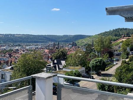 Esslingen-Zentrum: Traumhafte 3-Zimmer Dachgeschoss Wohnung mit 2 Balkone - Photo 5