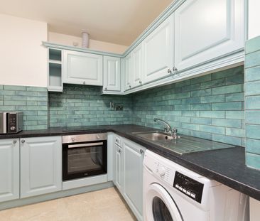 Hook Head, Custom House Harbour, IFSC, Dublin 1., D01 XA00 - Photo 6