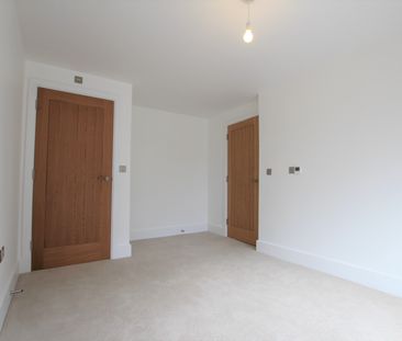Bridgford Place, West Bridgford, NG2 6BF - Photo 3