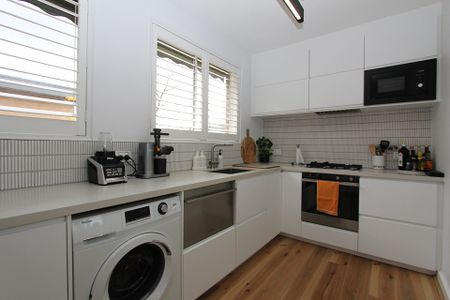 Thinking of selling? Contact our agent - Photo 4