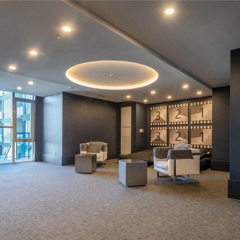 For Lease - 16 Concord Place Unit# 401, Grimsby, Ontario - Photo 1