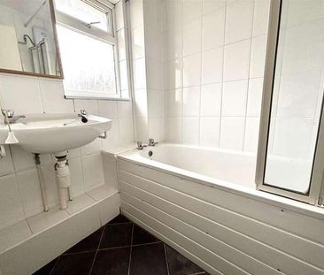 Conygre Grove, Filton, Bristol, BS34 - Photo 4