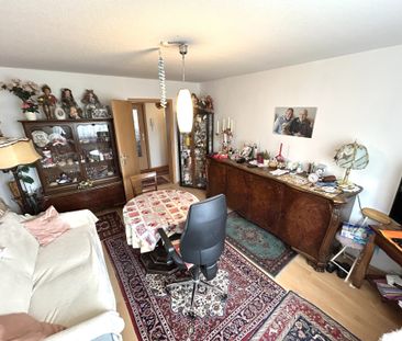 Charmante 3-Raum-Wohnung in Stadtfeld West - Foto 1