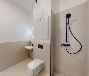 | ZWEI ZIMMER | EINBAUKÜCHE | ERSTBEZUG | OSTEN | BALKON | MARCHFEL... - Foto 2