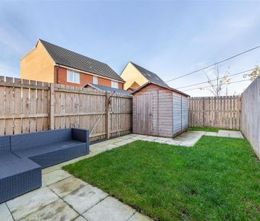 2 bedroom terraced house to rent - Photo 1