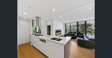 Light filled luxury apartment in heart of Norwest - Photo 4